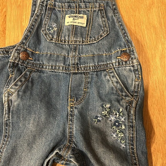 OshKosh B’Gosh Girl Overalls with flowers - Picture 2 of 3